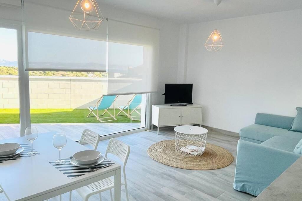 Precioso Apartamento Con Vistas Parciales, Garaje Y Piscina Tarifa Eksteriør billede